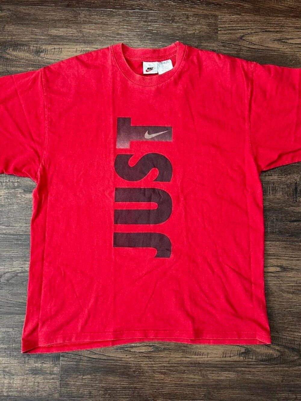 NIKE RED JUST DO IT VINTAGE 90S TEE SIZE M